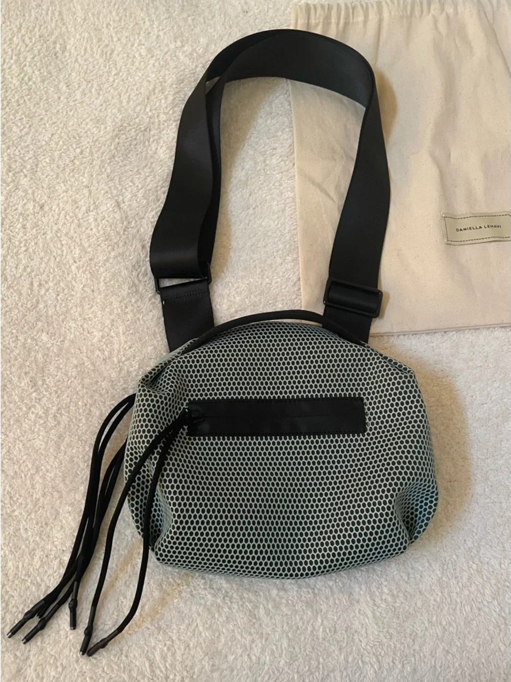 The Daniella Lehavi Bonnie Crossbody bag mint green & black w/dust bag - Picture 9 of 12